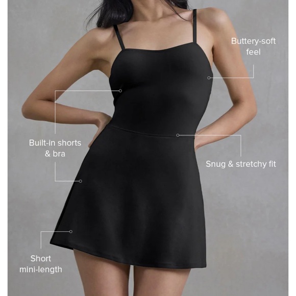 Alosoft courtside tennis dress midnight green size M worn less than 5x - Picture 2 of 2